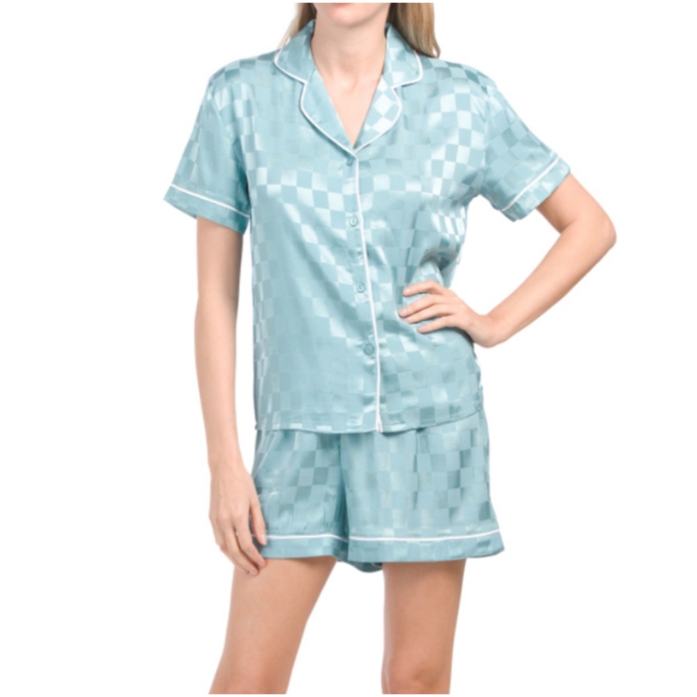 New BCBGMAXAZRIA Satin Jacquard Short Set